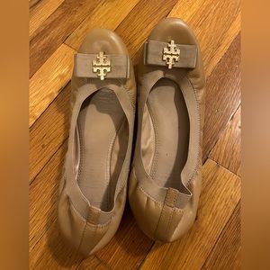 Tory Burch Caroline Ballet Flats, Beige (Size 11)